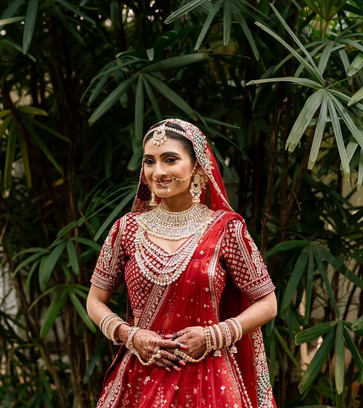 Bridal portrait in a tropical garden